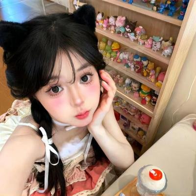 金毛喜迎冬 海报
